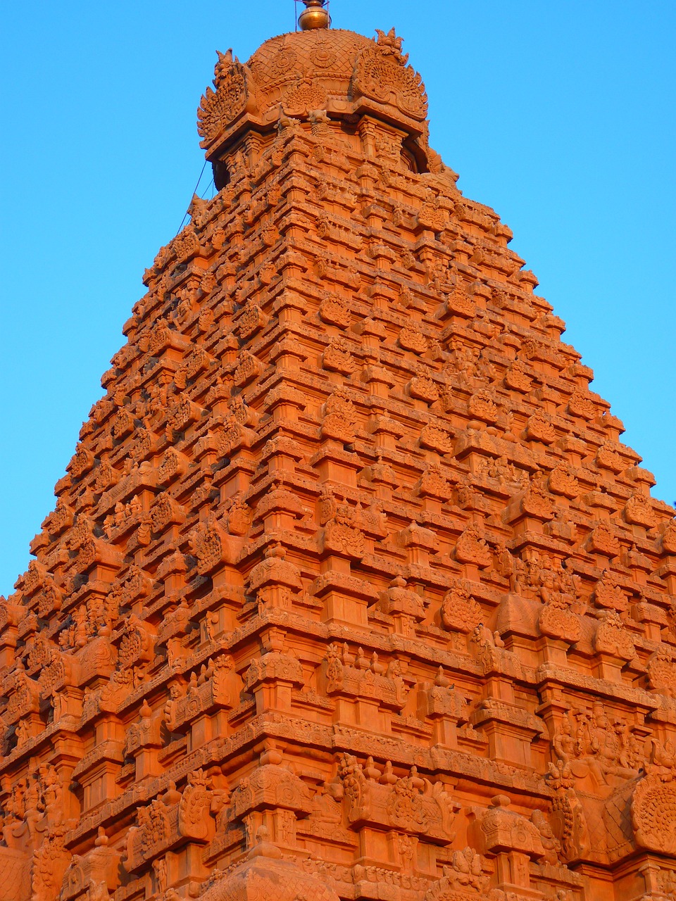 brihadeshwara temple