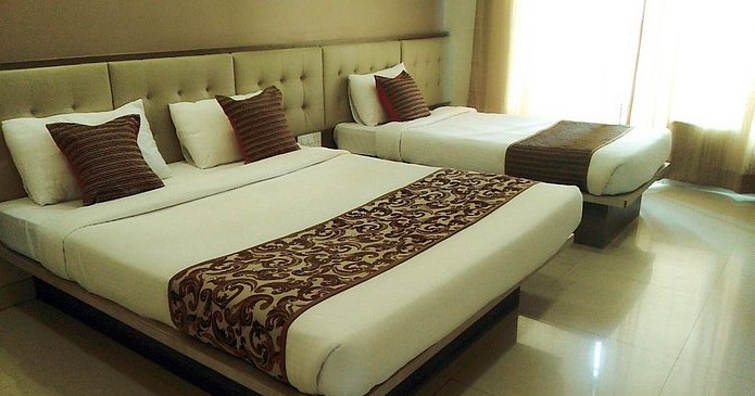 hotels near shirdi temple