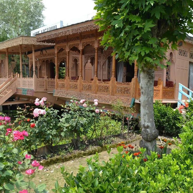 Homestays in Srinagar